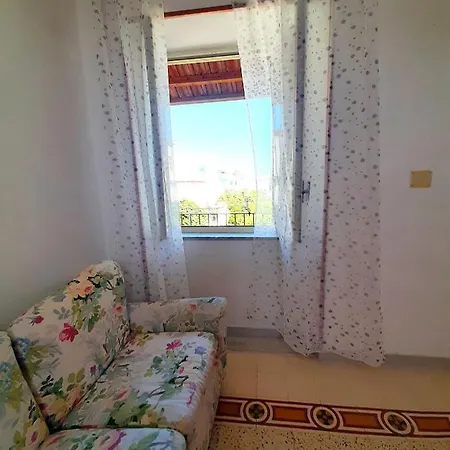 Casa Anna - Chiaiolella Beach Apartment Procida